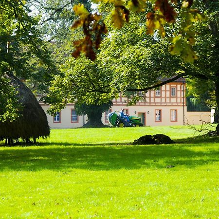 Urlaubsresidenz Marstall Und Kanzlei Im Schlossensemble Luebbenau Luaran gambar