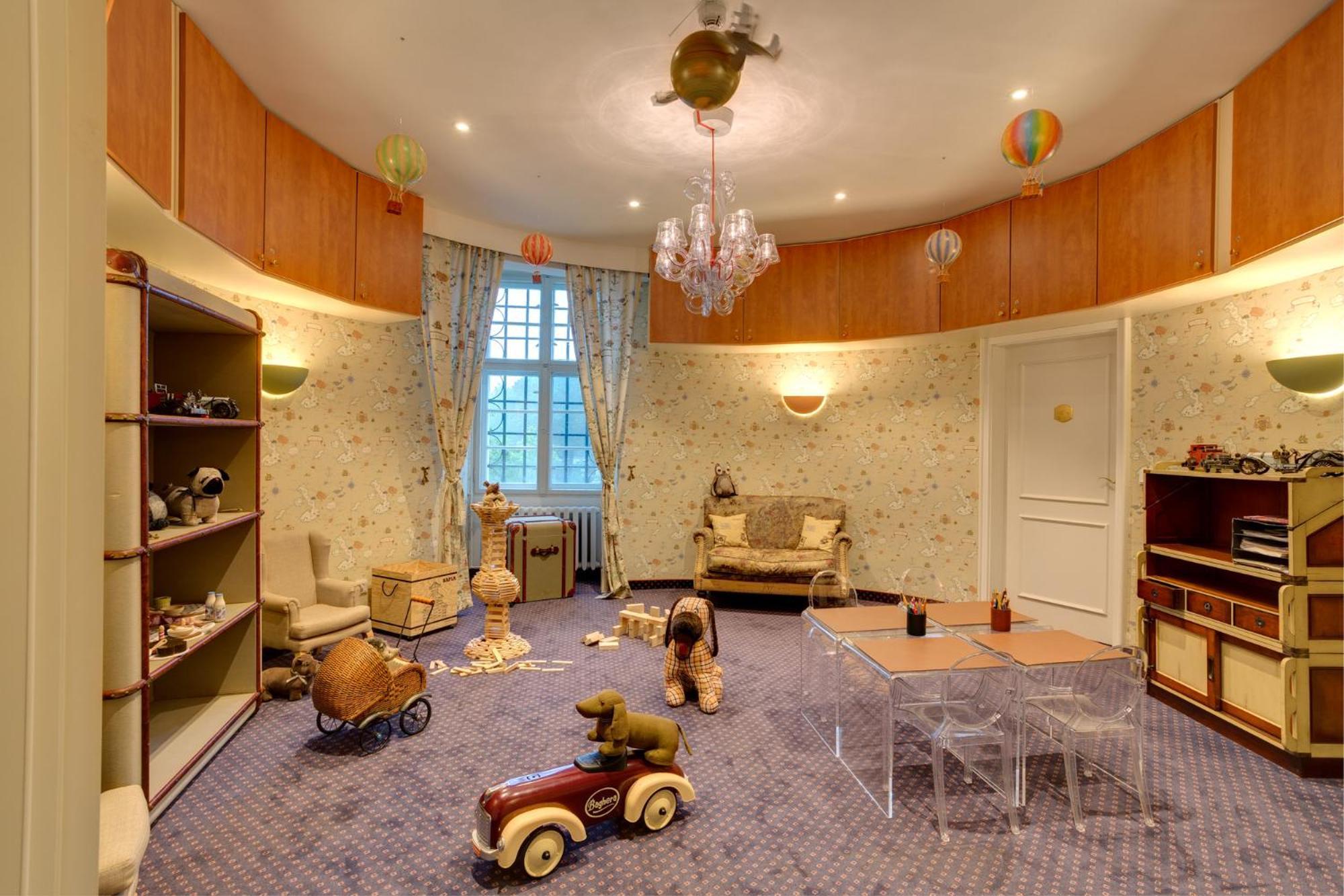 Urlaubsresidenz Marstall Und Kanzlei Im Schlossensemble Luebbenau Luaran gambar