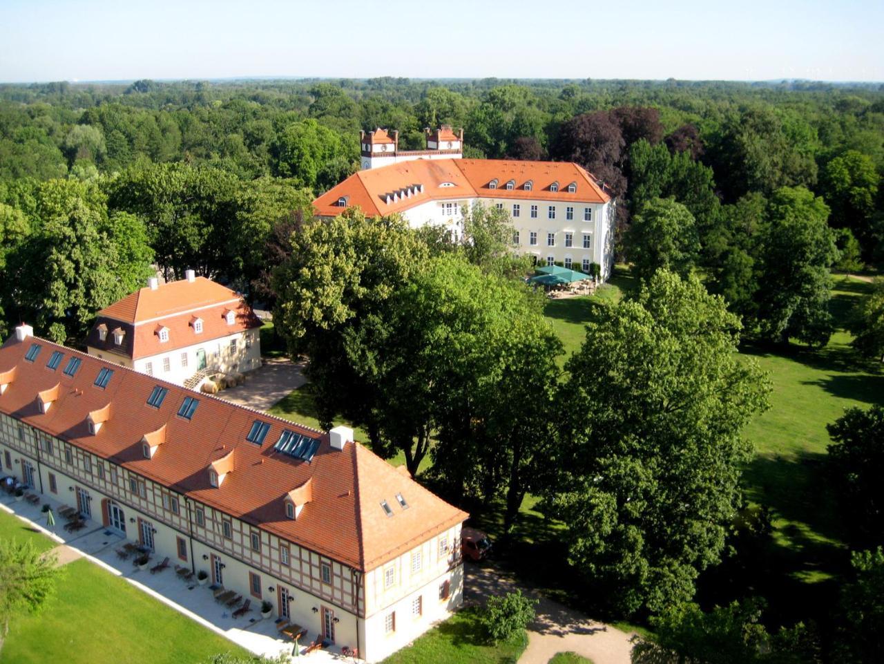 Urlaubsresidenz Marstall Und Kanzlei Im Schlossensemble Luebbenau Luaran gambar