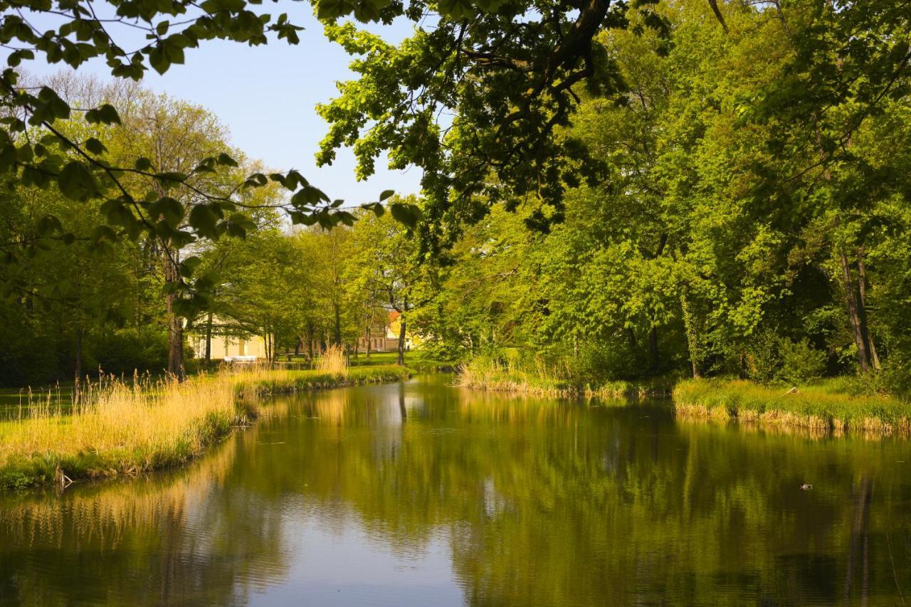 Urlaubsresidenz Marstall Und Kanzlei Im Schlossensemble Luebbenau Luaran gambar