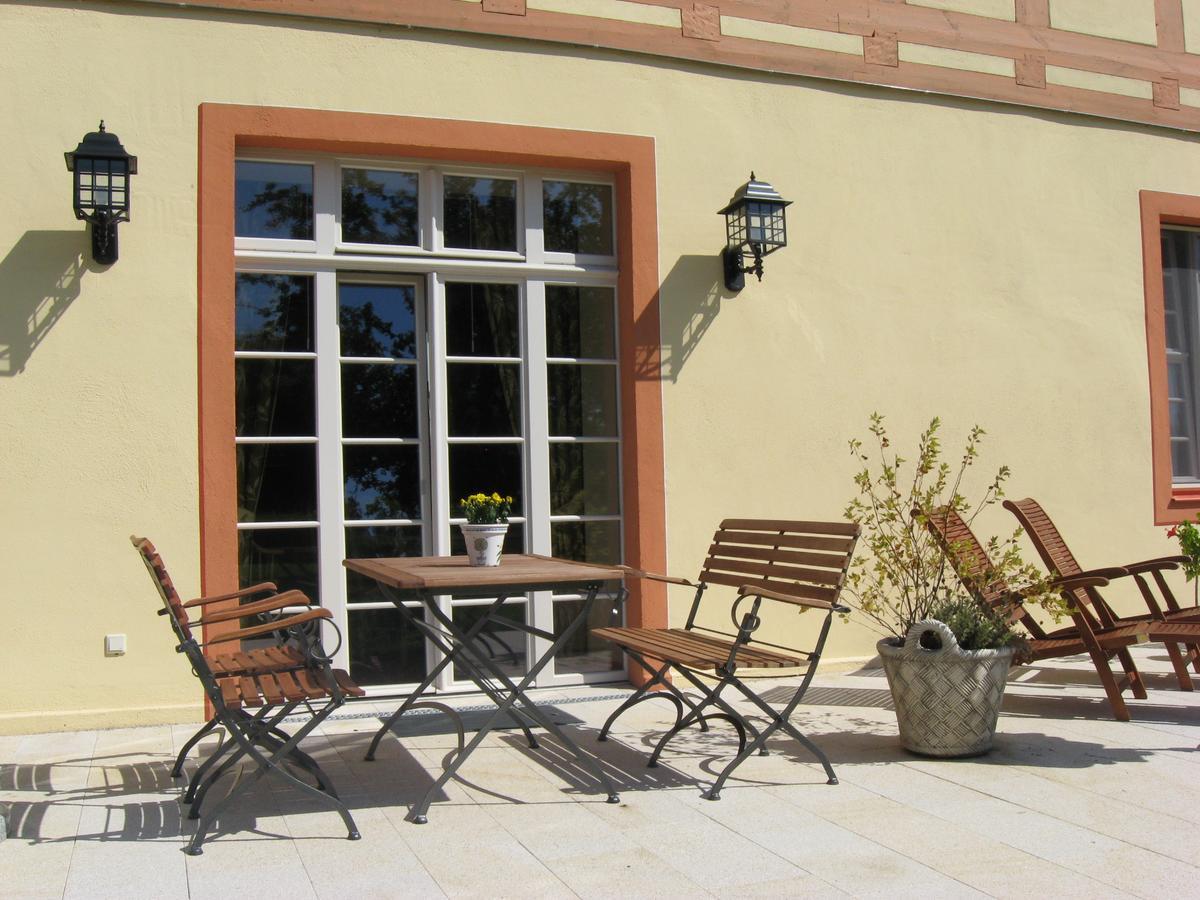 Urlaubsresidenz Marstall Und Kanzlei Im Schlossensemble Luebbenau Luaran gambar