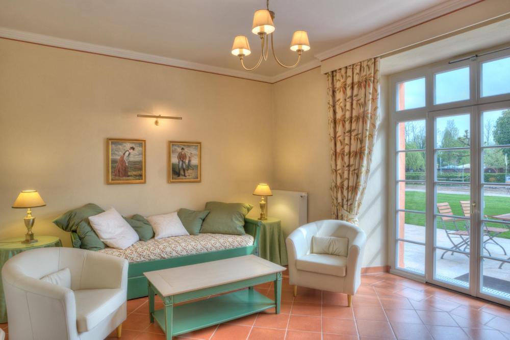 Urlaubsresidenz Marstall Und Kanzlei Im Schlossensemble Luebbenau Luaran gambar